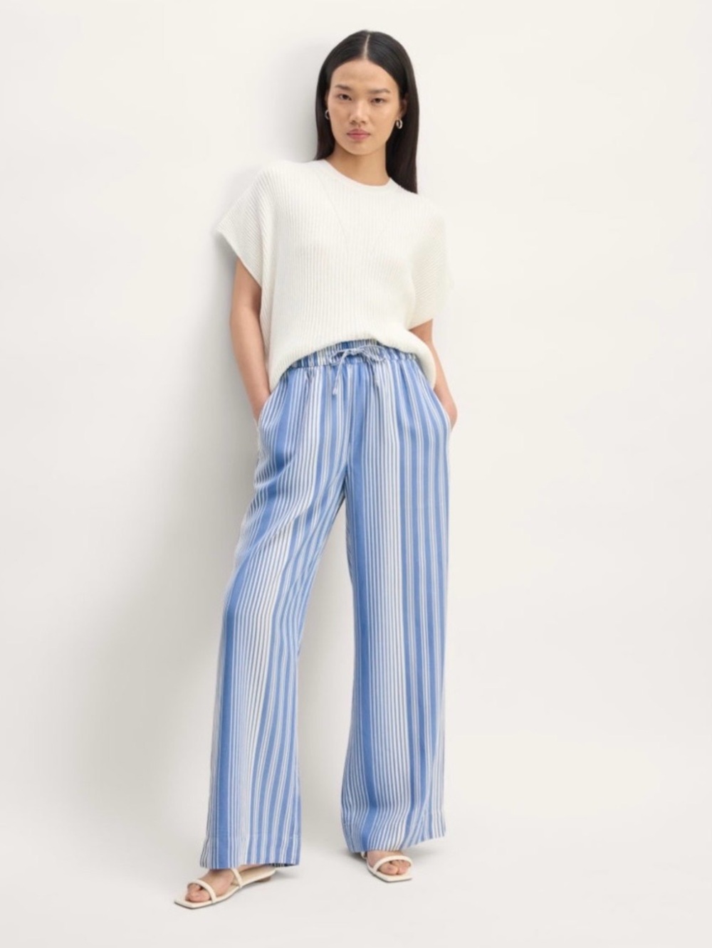The Wide Leg Pant in butterlite